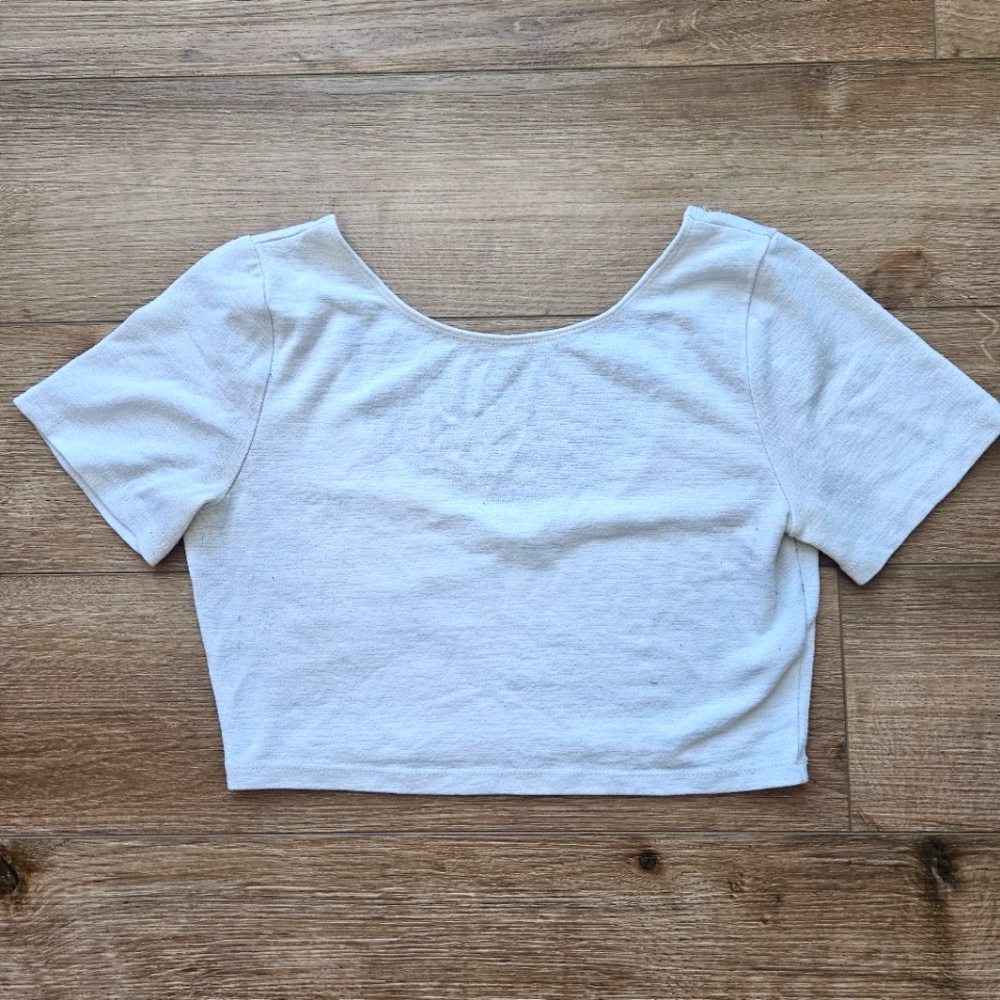 Wilfred "Free" Crop Tshirt (S)